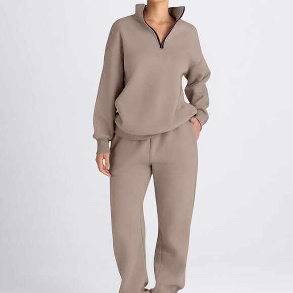 Women's Coffeegrey Sweatsuit 2 Piece Loungewear for Fall - Picture 5 of 5